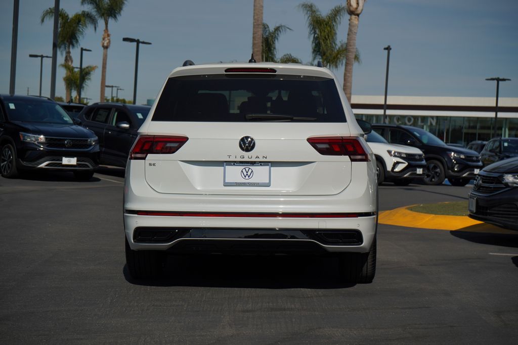 2024 Volkswagen Tiguan 2.0T SE R-Line Black 4