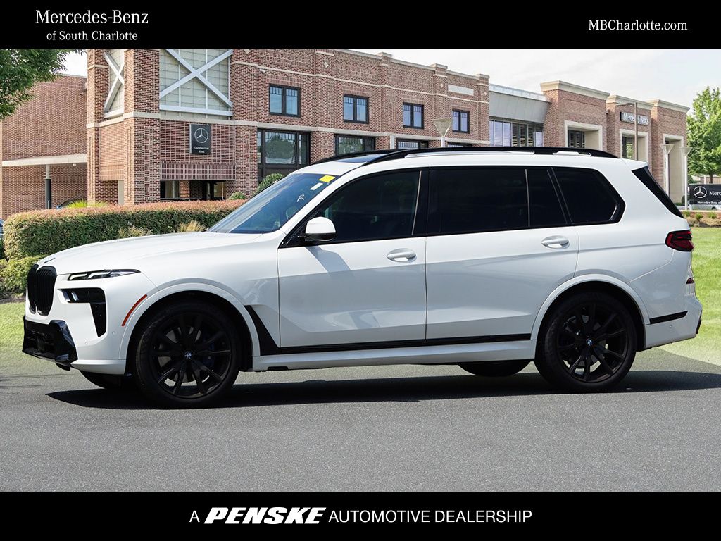 Thumbnail: 2023 BMW X7 - 1