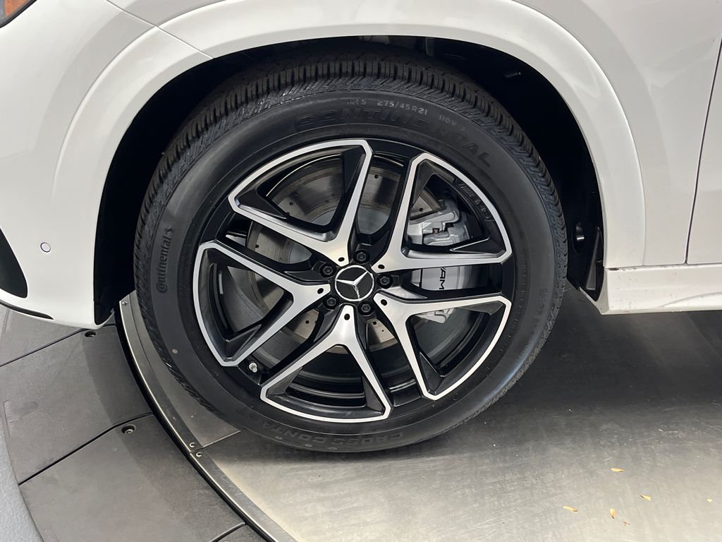 2025 Mercedes-Benz GLE 53 AMG 10