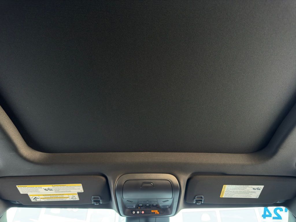 2024 Cadillac XT4 Sport - 4