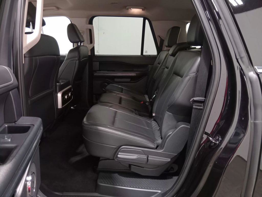 2024 Ford Expedition XLT MAX