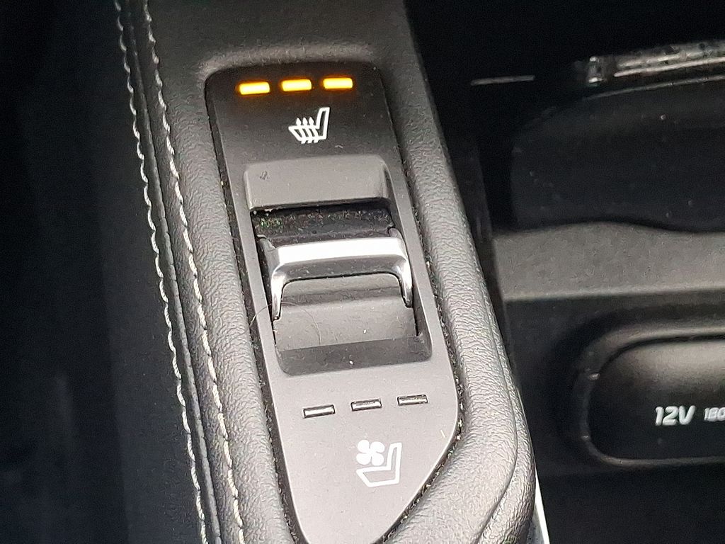 Thumbnail: 2024 Kia Telluride - 25