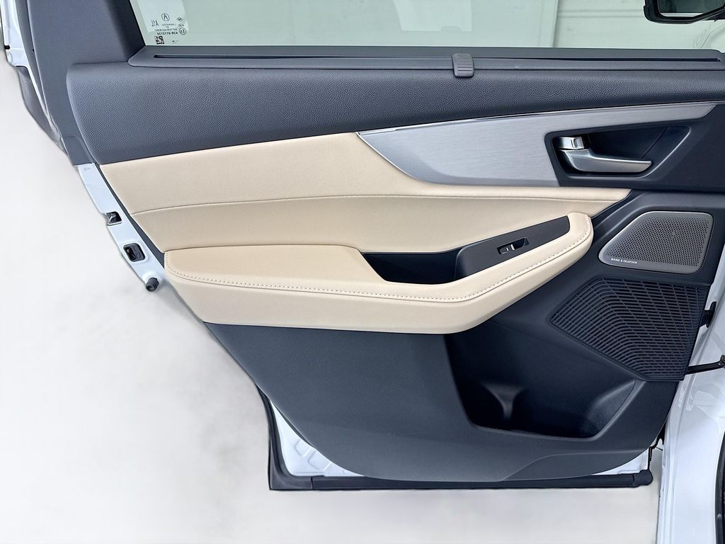 Thumbnail: 2026 Acura MDX - 25
