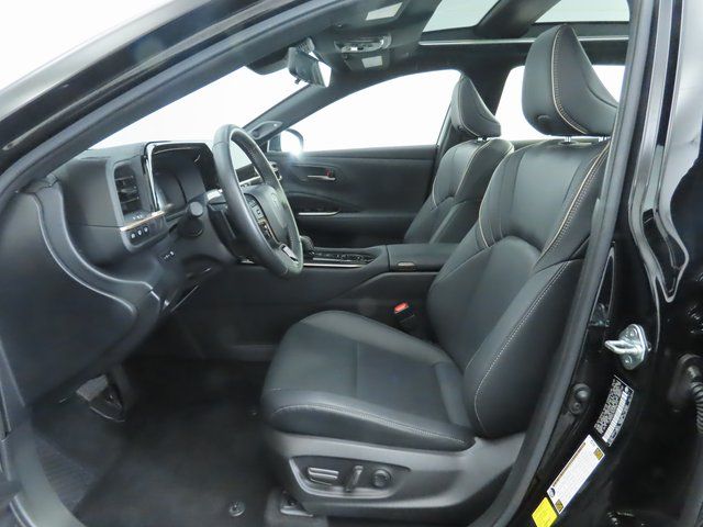 Thumbnail: 2025 Toyota Crown Signia - 20