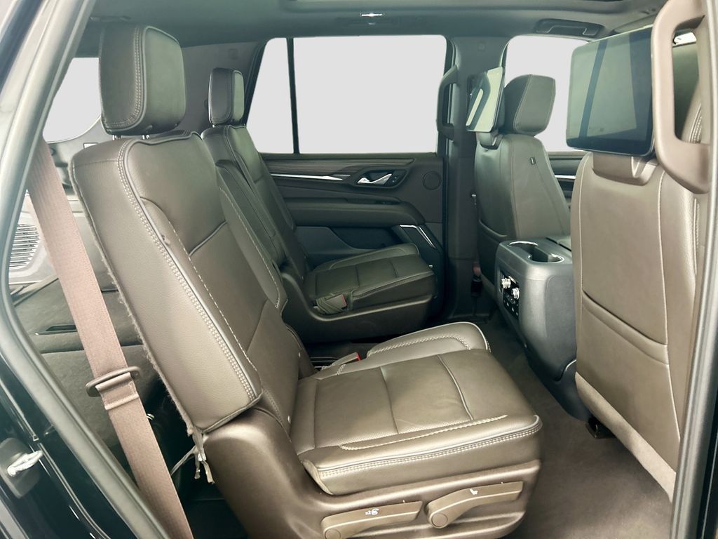 Thumbnail: 2024 GMC Yukon - 21