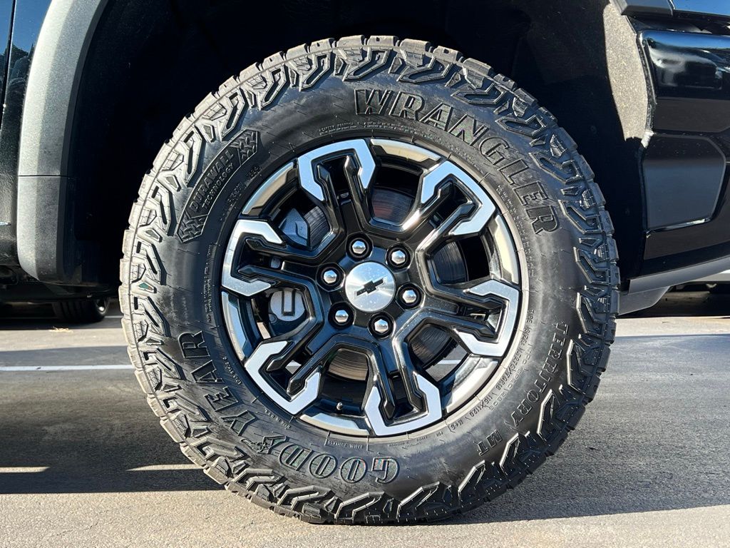 Thumbnail: 2024 Chevrolet Silverado 1500 - 25