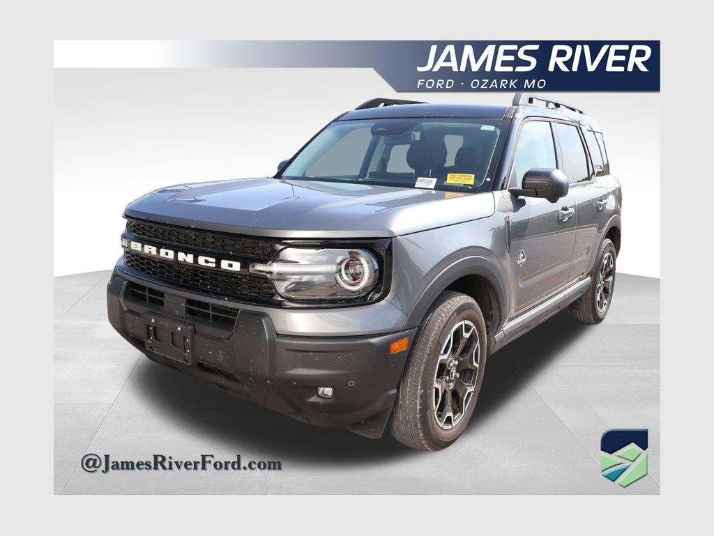 2025 Ford Bronco Sport Gris (Gray Metallic) SUV/Crossover Tracción en las cuatro ruedas 8 velocidades Automática