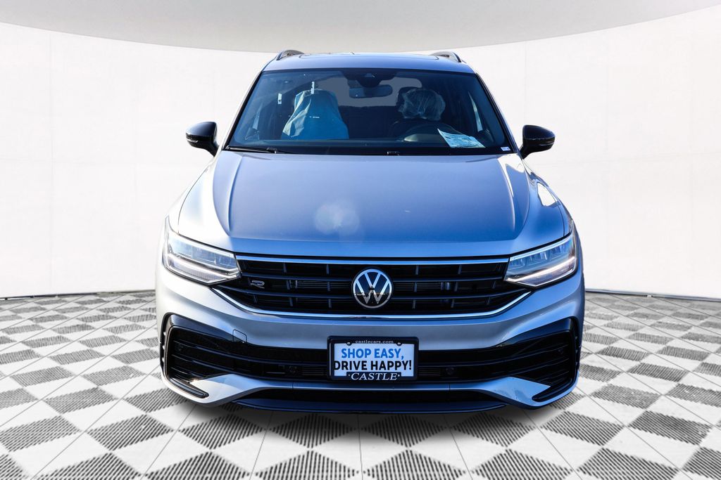 2024 Volkswagen Tiguan 2.0T SE R-Line Black 6