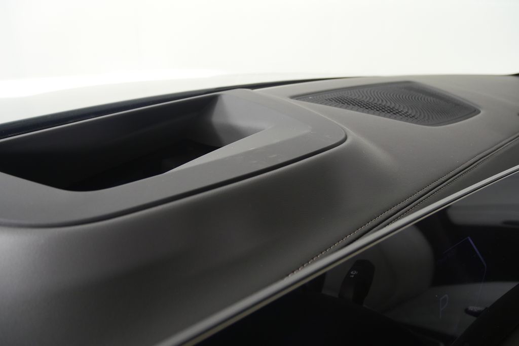 Thumbnail: 2026 BMW X5 - 18