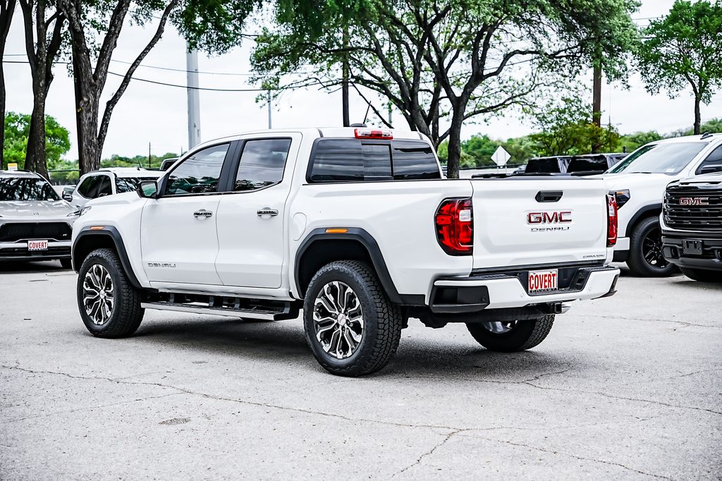 View vehicle photo 6