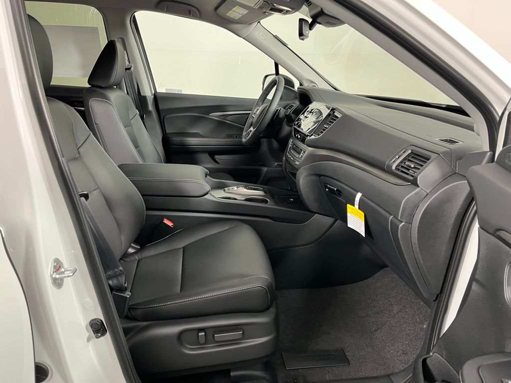 Thumbnail: 2026 Honda Ridgeline - 8