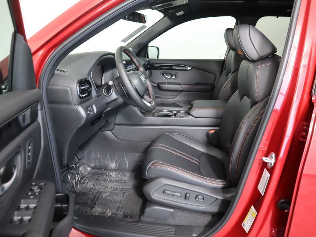 Thumbnail: 2025 Honda Pilot - 20