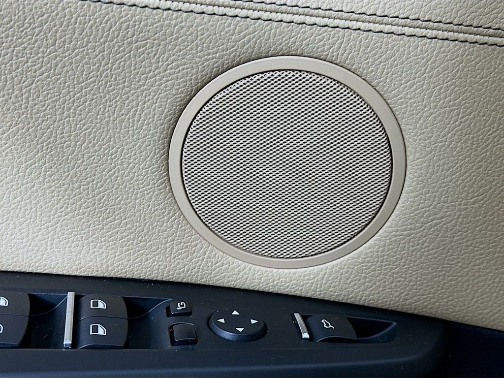 Thumbnail: 2017 BMW X3 - 19