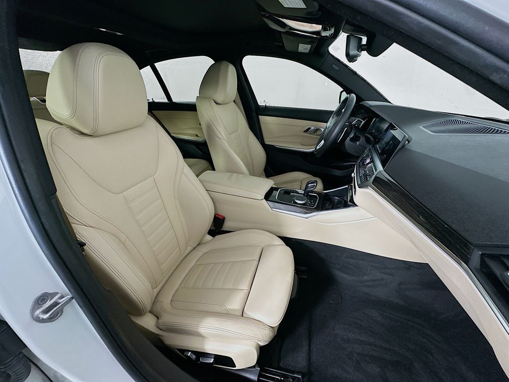 Thumbnail: 2021 BMW 3 Series - 29