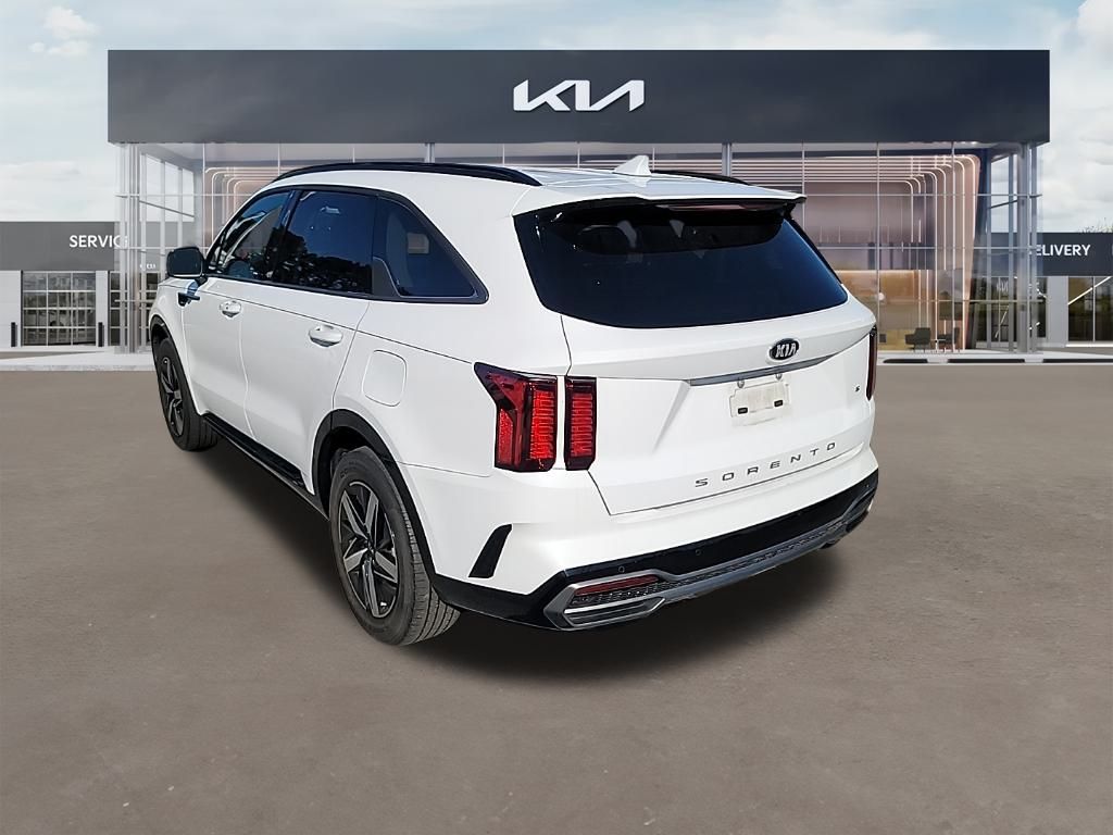 2021 Kia Sorento S 5