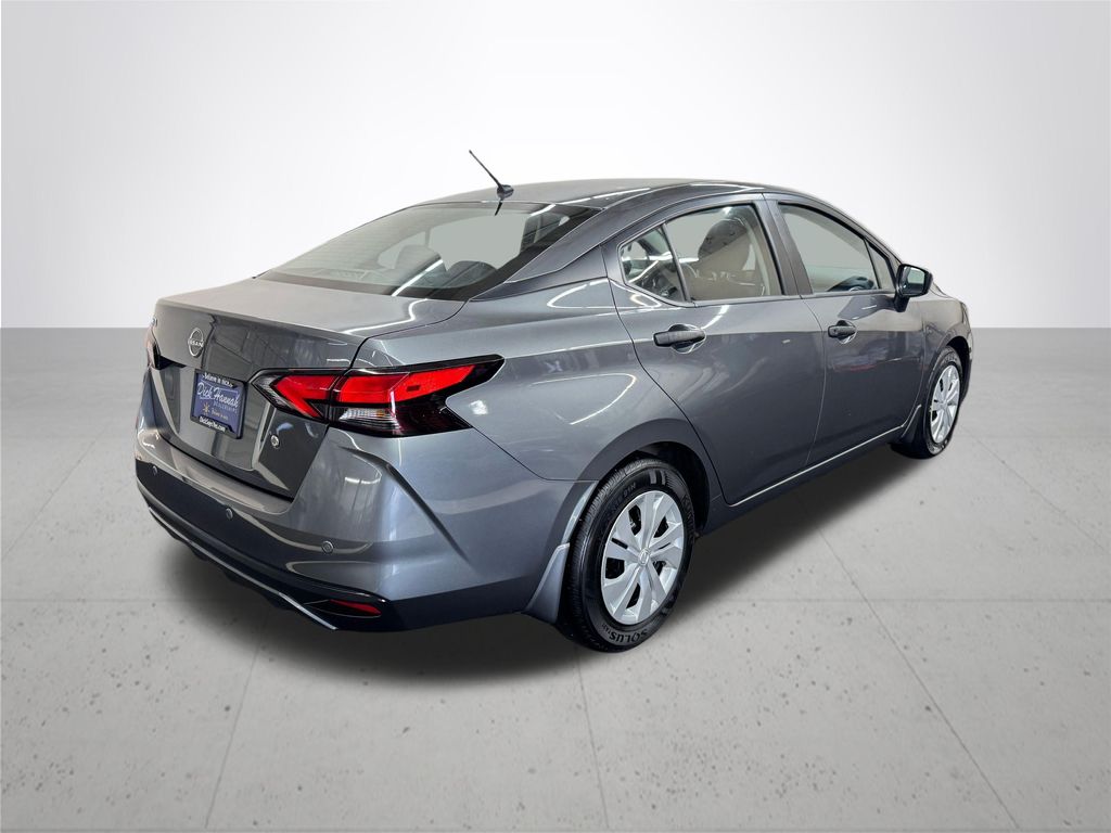 2025 Nissan Versa 1.6 S