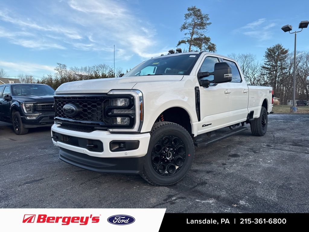 2026 Ford F-250 Super Duty Lariat Crew Cab 4WD