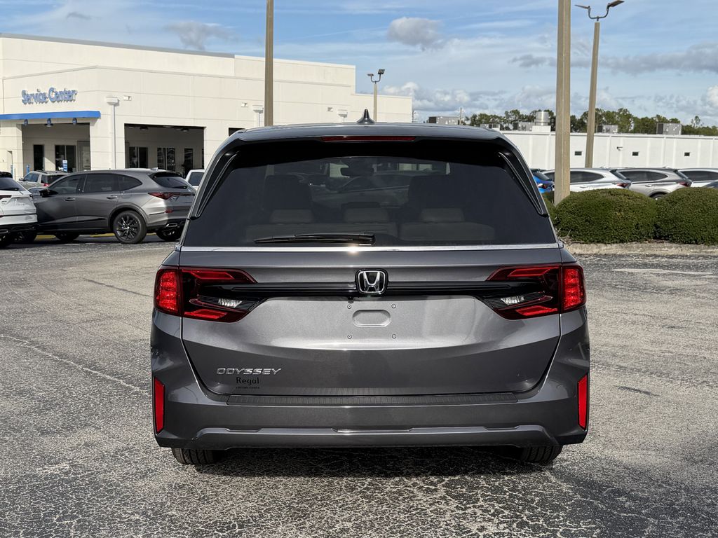 new 2026 Honda Odyssey car, priced at $41,938