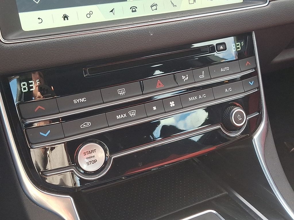 Thumbnail: 2020 Jaguar XF - 16