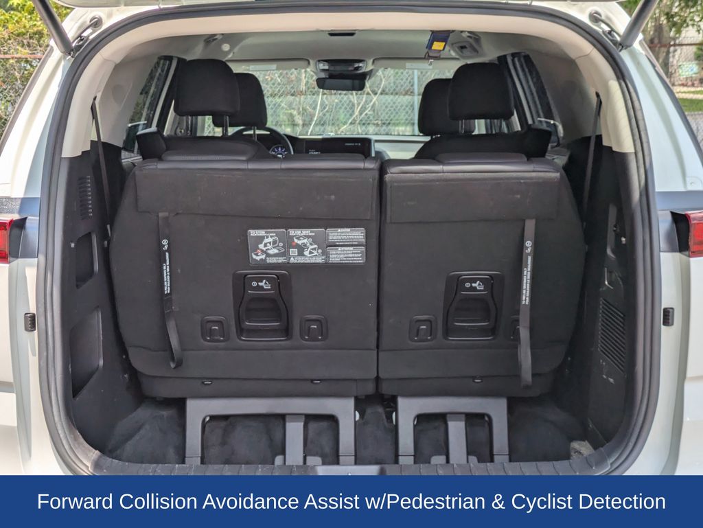 2024 Kia Carnival MPV EX