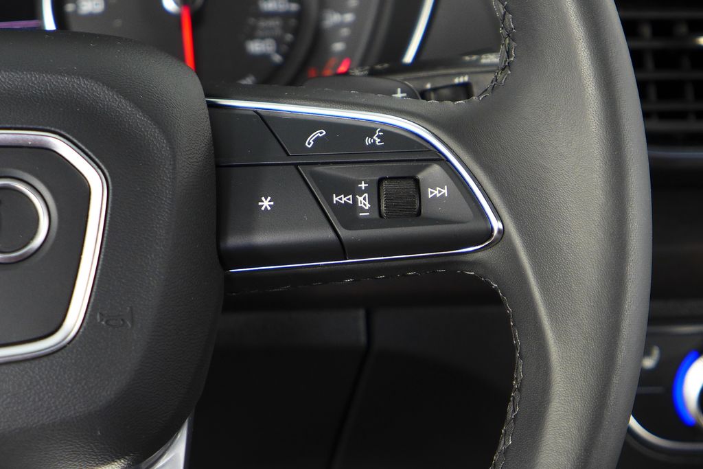 Thumbnail: 2023 Audi Q5 - 28