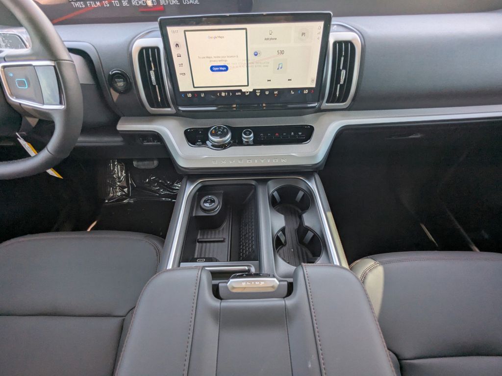 2025 Ford Expedition Active MAX