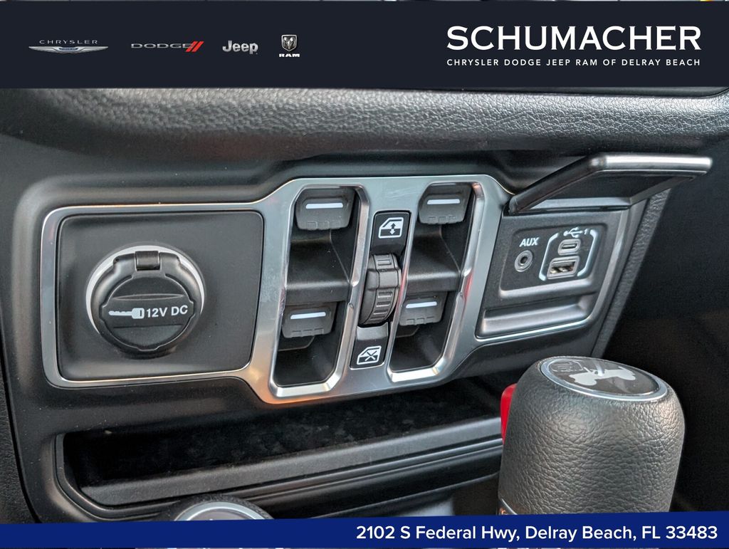 new 2026 Jeep Wrangler car, priced at $40,080