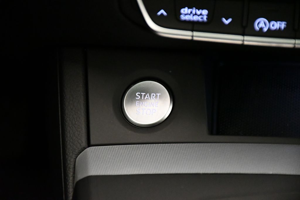 Thumbnail: 2020 Audi Q5 - 29