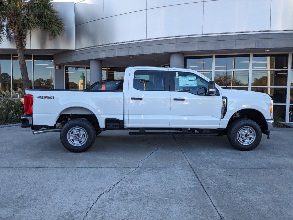 2024 Ford F-350 Super Duty XL