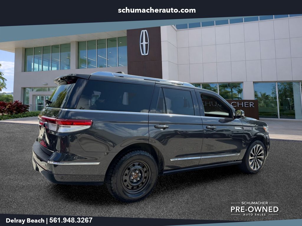used 2022 Lincoln Navigator car, priced at $51,167