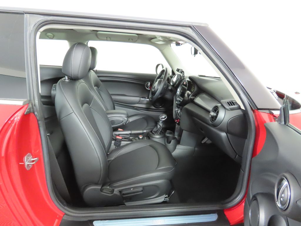 2019 MINI Cooper S 21