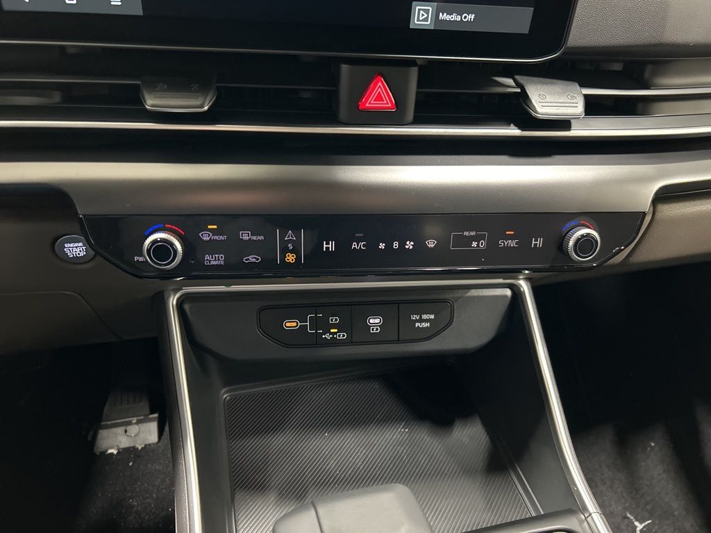 new 2026 Kia Carnival car, priced at $41,665