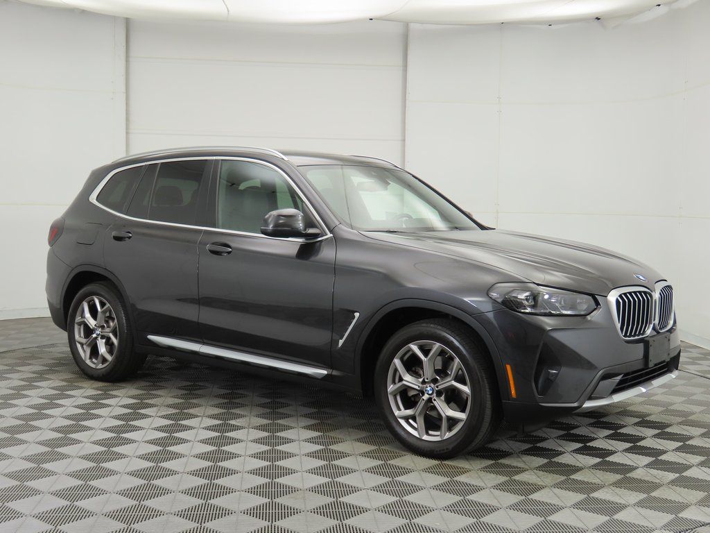 Thumbnail: 2022 BMW X3 - 3