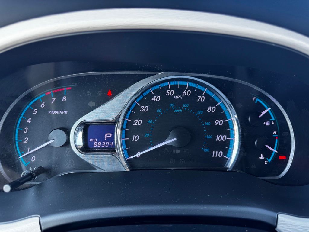 Used 2014 Toyota Sienna Van