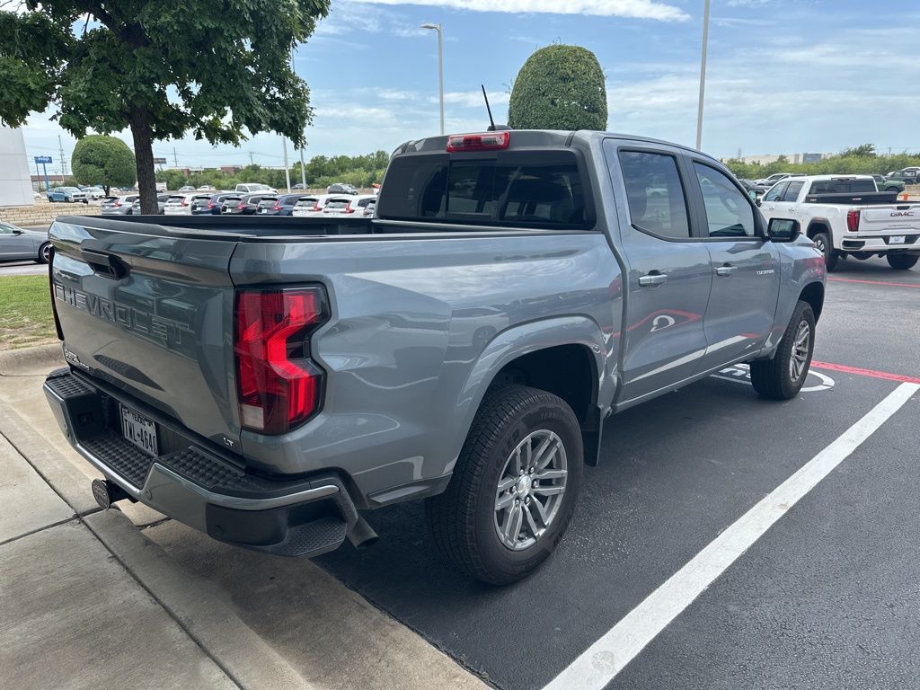 Thumbnail: 2023 Chevrolet Colorado - 5