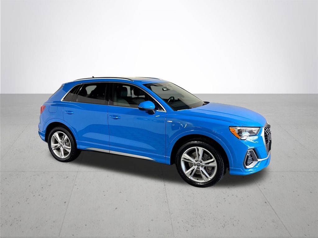 2020 Audi Q3 Premium S line