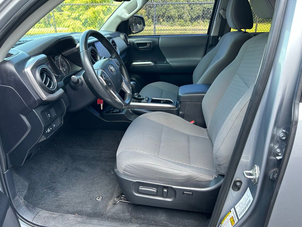 2021 Toyota Tacoma TRD Sport 14