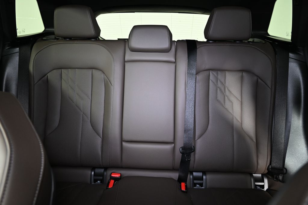 Thumbnail: 2026 BMW X3 - 25