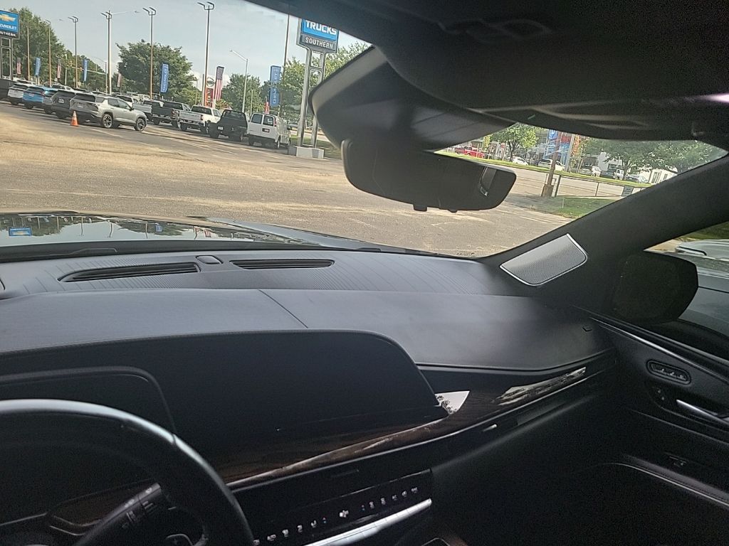 Used 2023 Black Cadillac Sport Platinum image 24