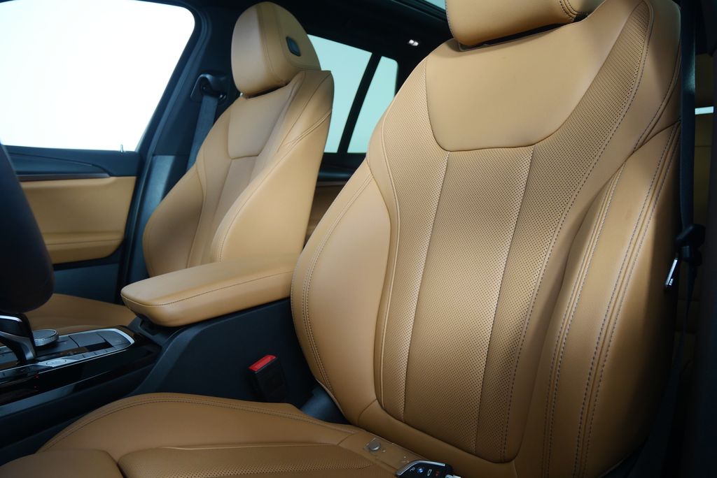 Thumbnail: 2024 BMW X3 - 11