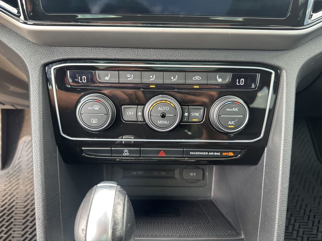 Used Car 2023 Volkswagen Atlas Cross Sport  2.0t Sel R-line For Sale In Austin, Texas