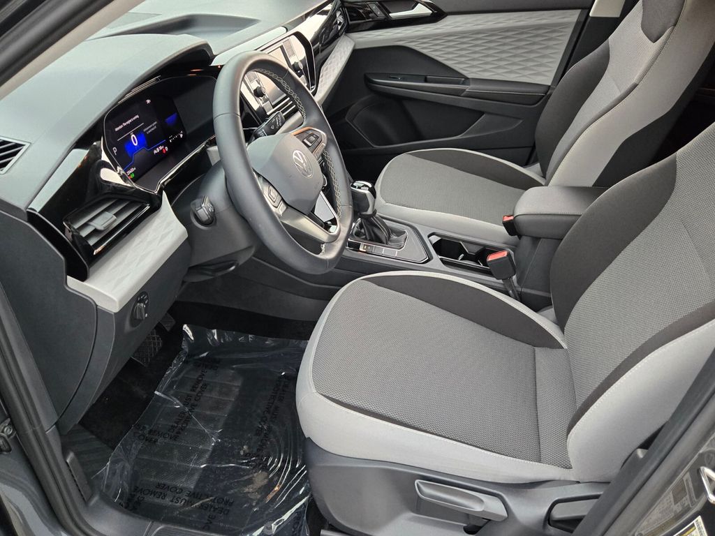 2024 Volkswagen Taos - $18,314