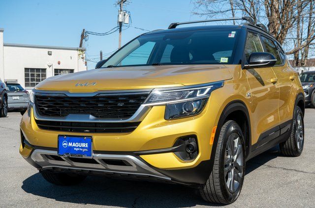 2023 Kia Seltos S Yellow at South Hills Kia