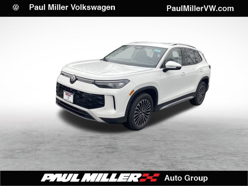Pure White 2026 Volkswagen Tiguan S FWD SUV / Crossover Front-Wheel Drive 8-Speed Automatic