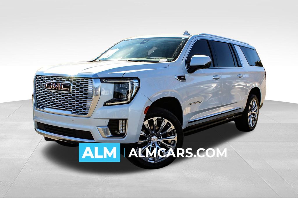 2022 GMC Yukon XL Denali's photo