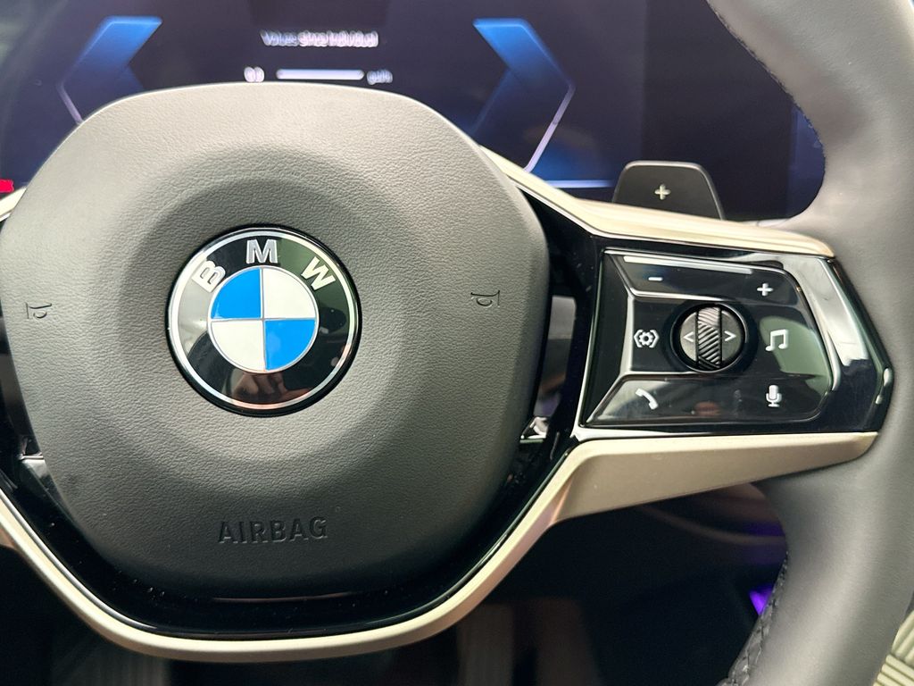 Thumbnail: 2025 BMW X3 - 12