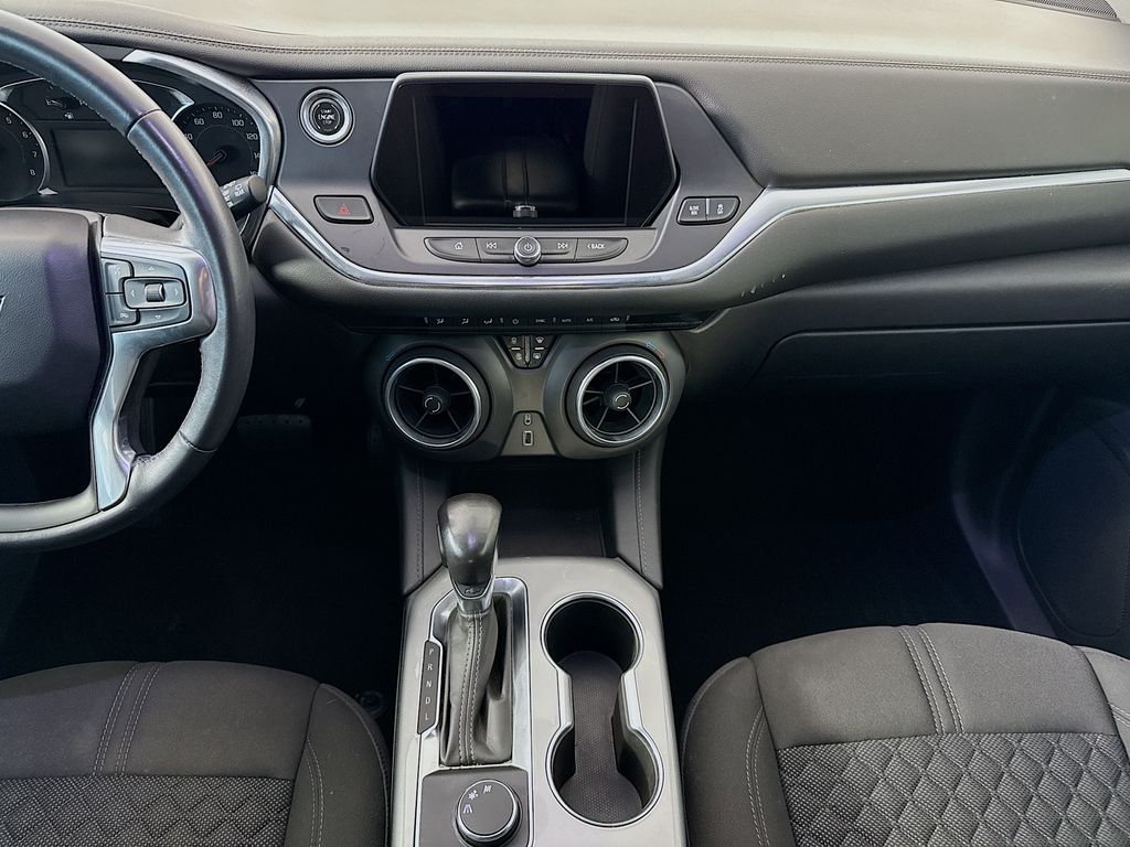 Thumbnail: 2019 Chevrolet Blazer - 14