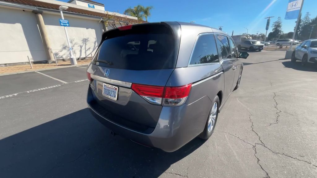 Thumbnail: 2016 Honda Odyssey - 8
