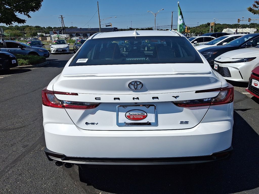Thumbnail: 2025 Toyota Camry - 5