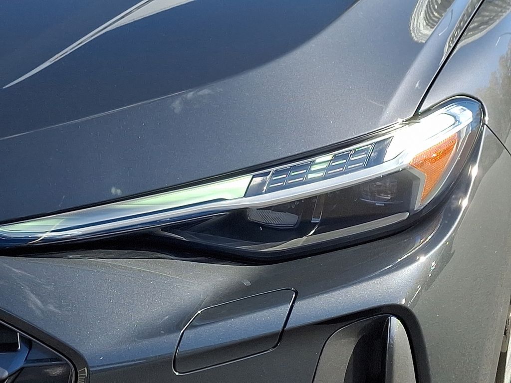 Thumbnail: 2025 Audi Q5 - 9